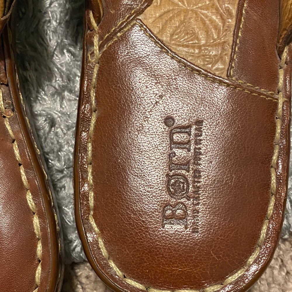 Born women’s Tan Leather Slide Sandals - Picture 4 of 4